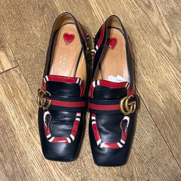 Gucci Women's Yoko Snake Black and Red Leather Loafers - Picture 3 of 7